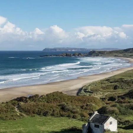 Mcconaghys Glenside Farmhouse Whitepark Bay Ballintoy Exterior photo
