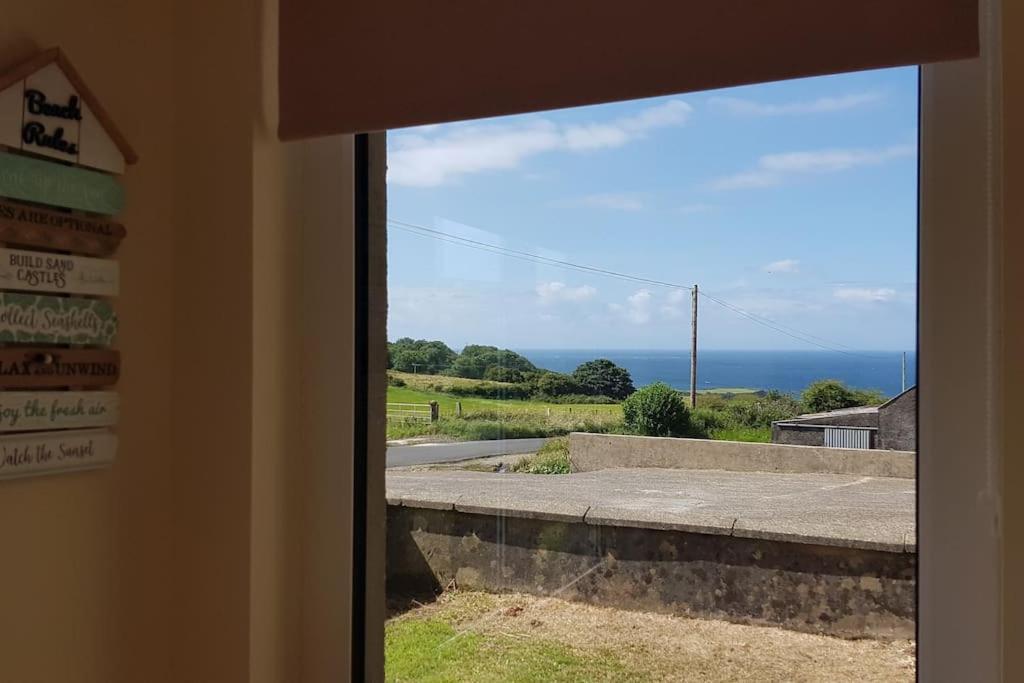 Mcconaghys Glenside Farmhouse Whitepark Bay Ballintoy Exterior photo